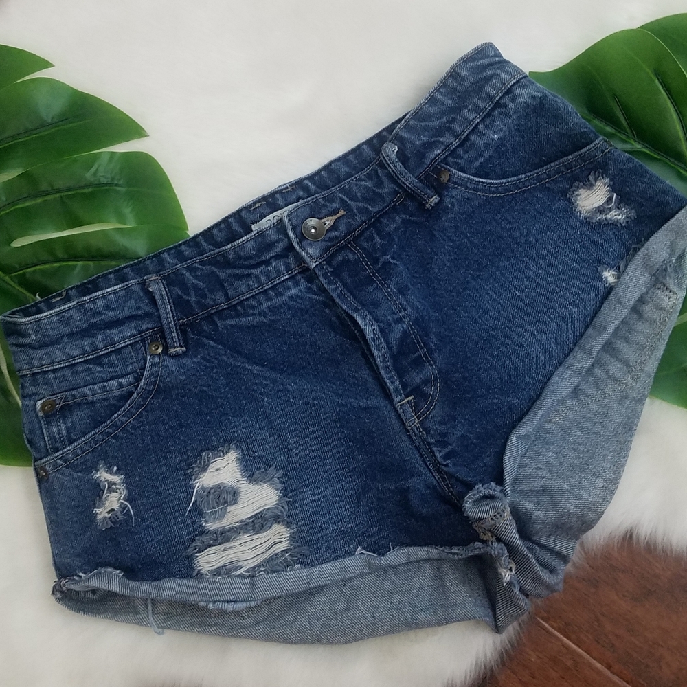3 for $20 Roxy Cut Off Jean Shorts Size 27